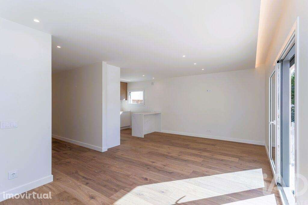 Apartamento T1 em Cascais e Estoril de 76,00 m2 - Grande imagem: 3/30