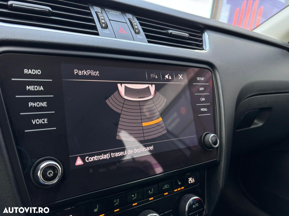 Skoda Octavia 1.6 TDI Ambition - 15