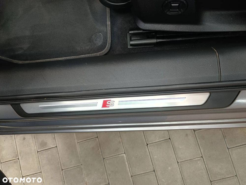 Audi A6 Avant - 27