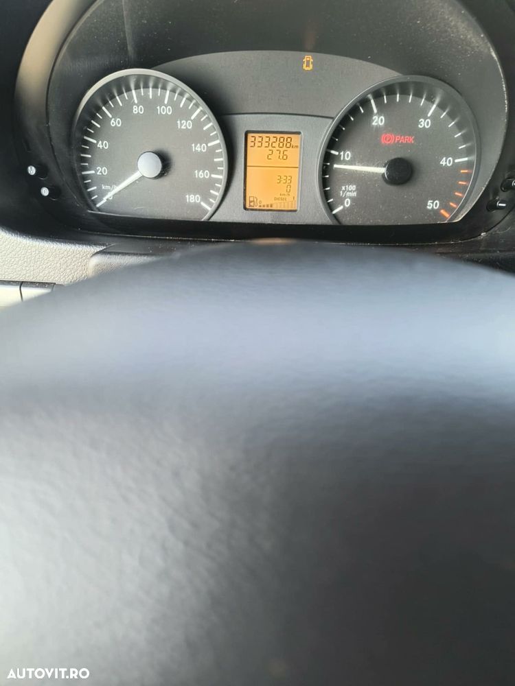 Mercedes-Benz Sprinter - 7