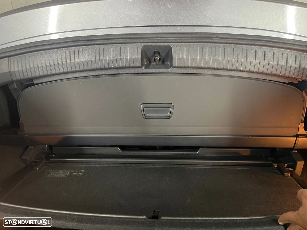 VW Tiguan Allspace 2.0 TDI Highline DSG - 27