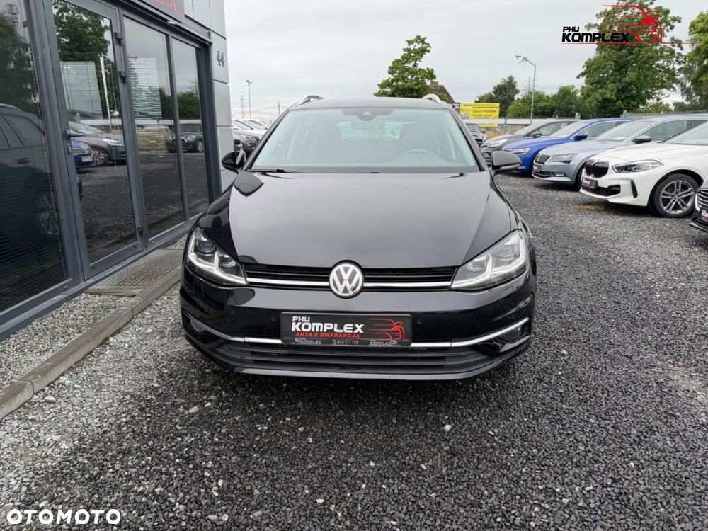 Volkswagen Golf - 2