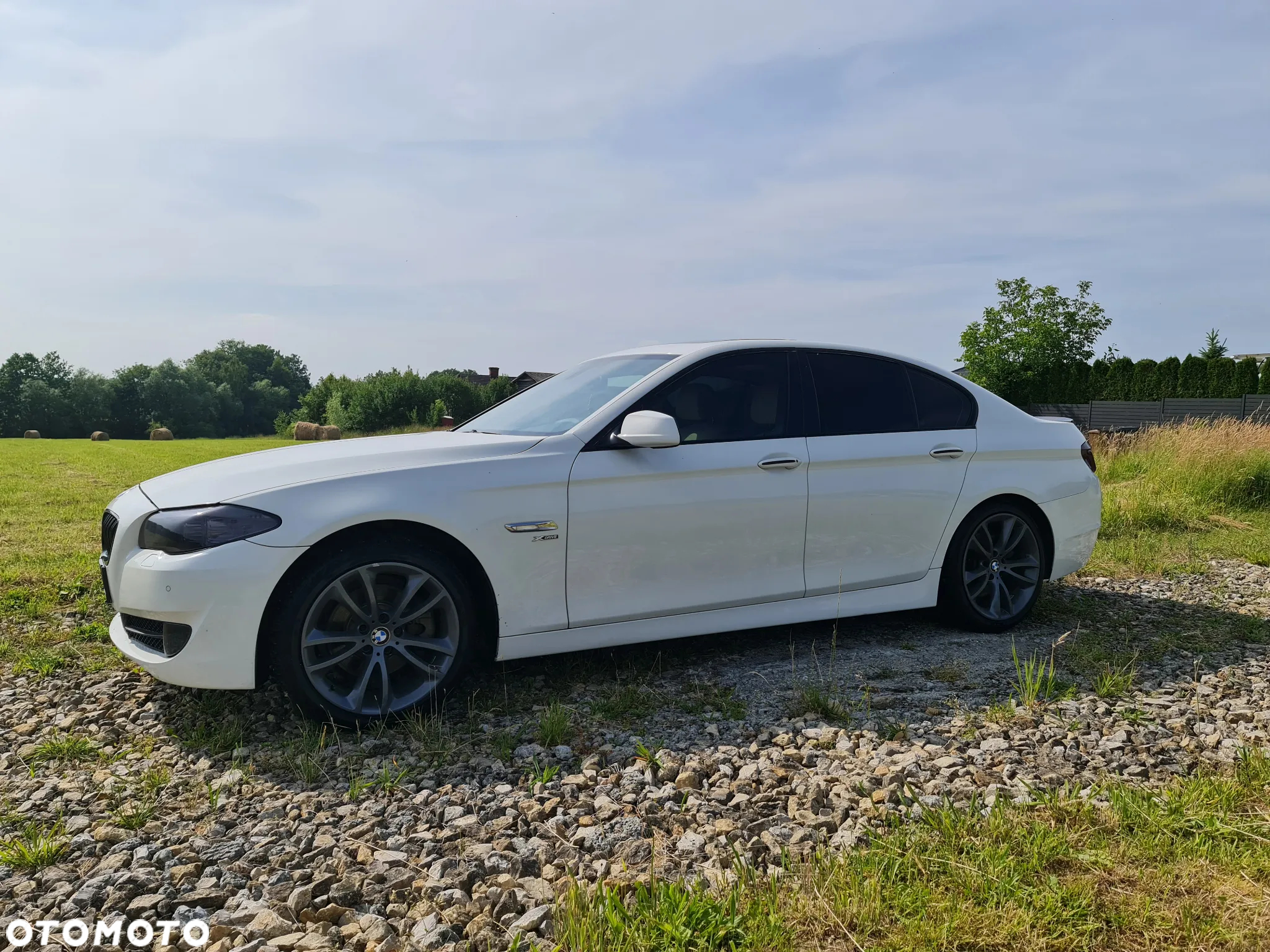 BMW Seria 5 528i xDrive - 2