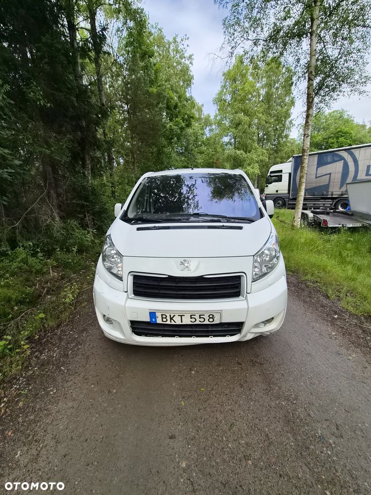Peugeot Expert - 8