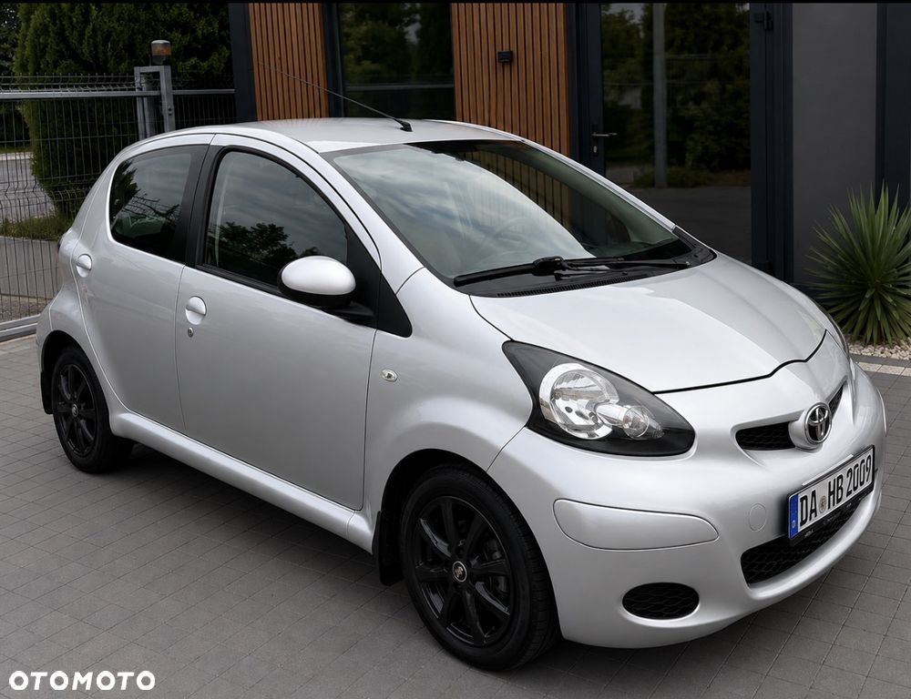 Toyota Aygo 1.0 VVT-i Sprint EU6 - 1