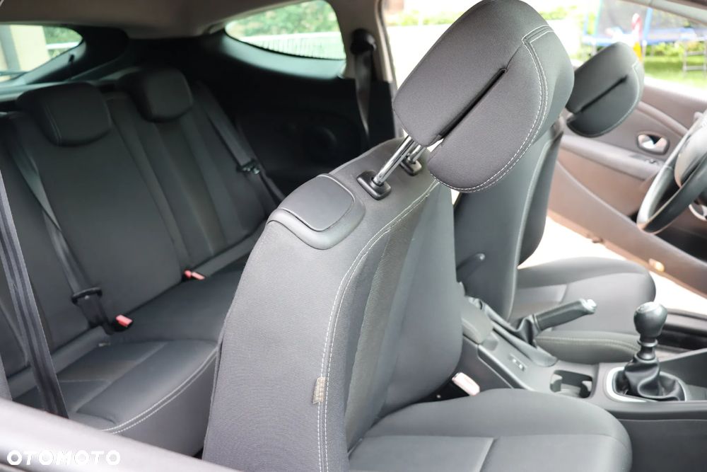Renault Megane 1.5 dCi Dynamique - 21