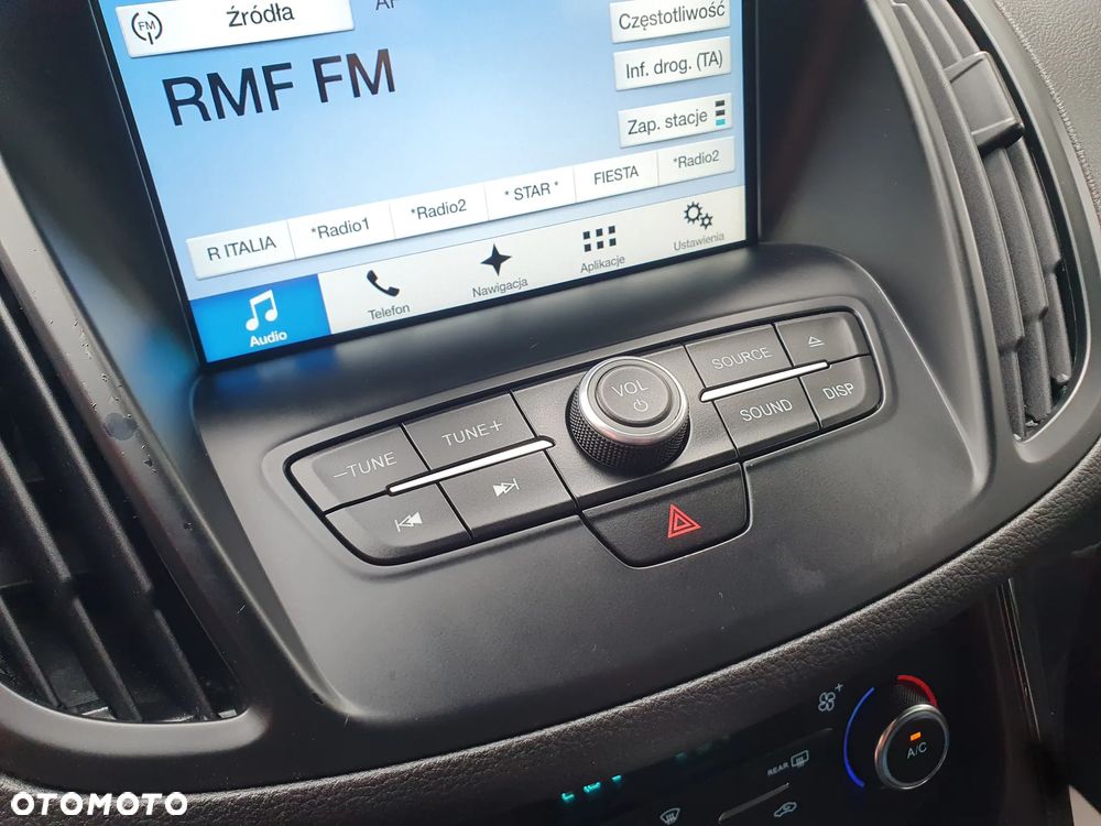 Ford Kuga 1.5 TDCi 2x4 ST-Line - 18