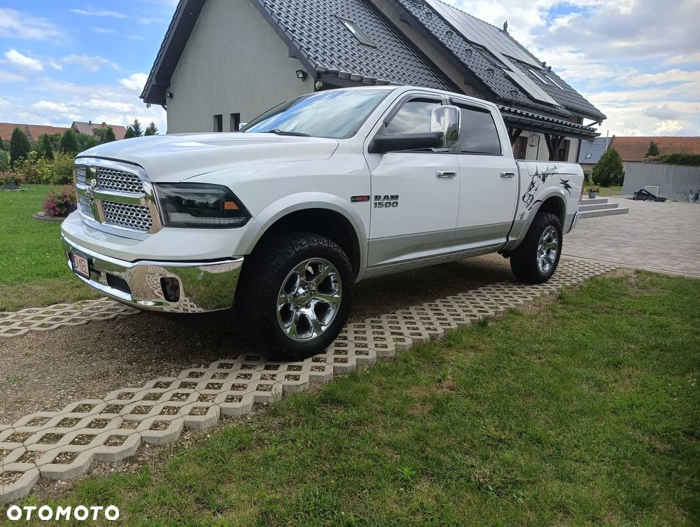 Dodge RAM 1500 5.7 4x4 - 8