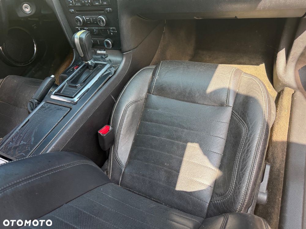 Ford Mustang 3.7 V6 - 12