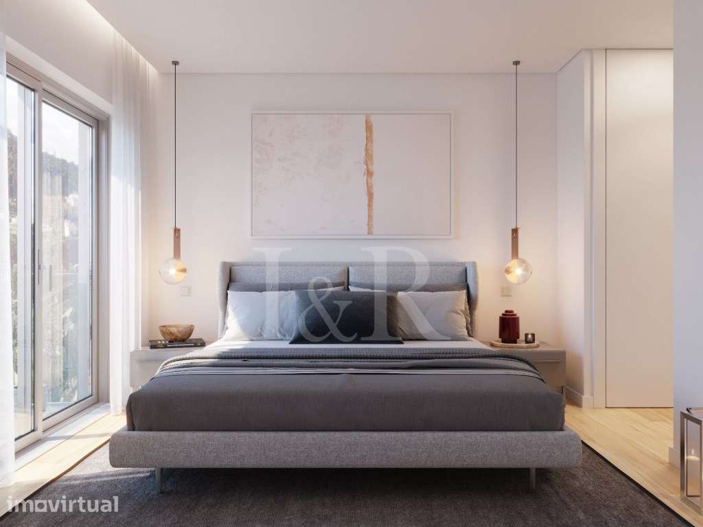 Apartamento T3 com varandas e estacionamento em Campolide, Lisboa - Grande imagem: 2/35