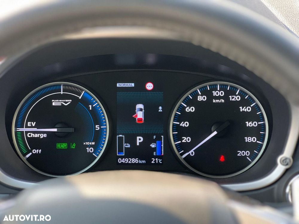 Mitsubishi Eclipse-Cross - 18