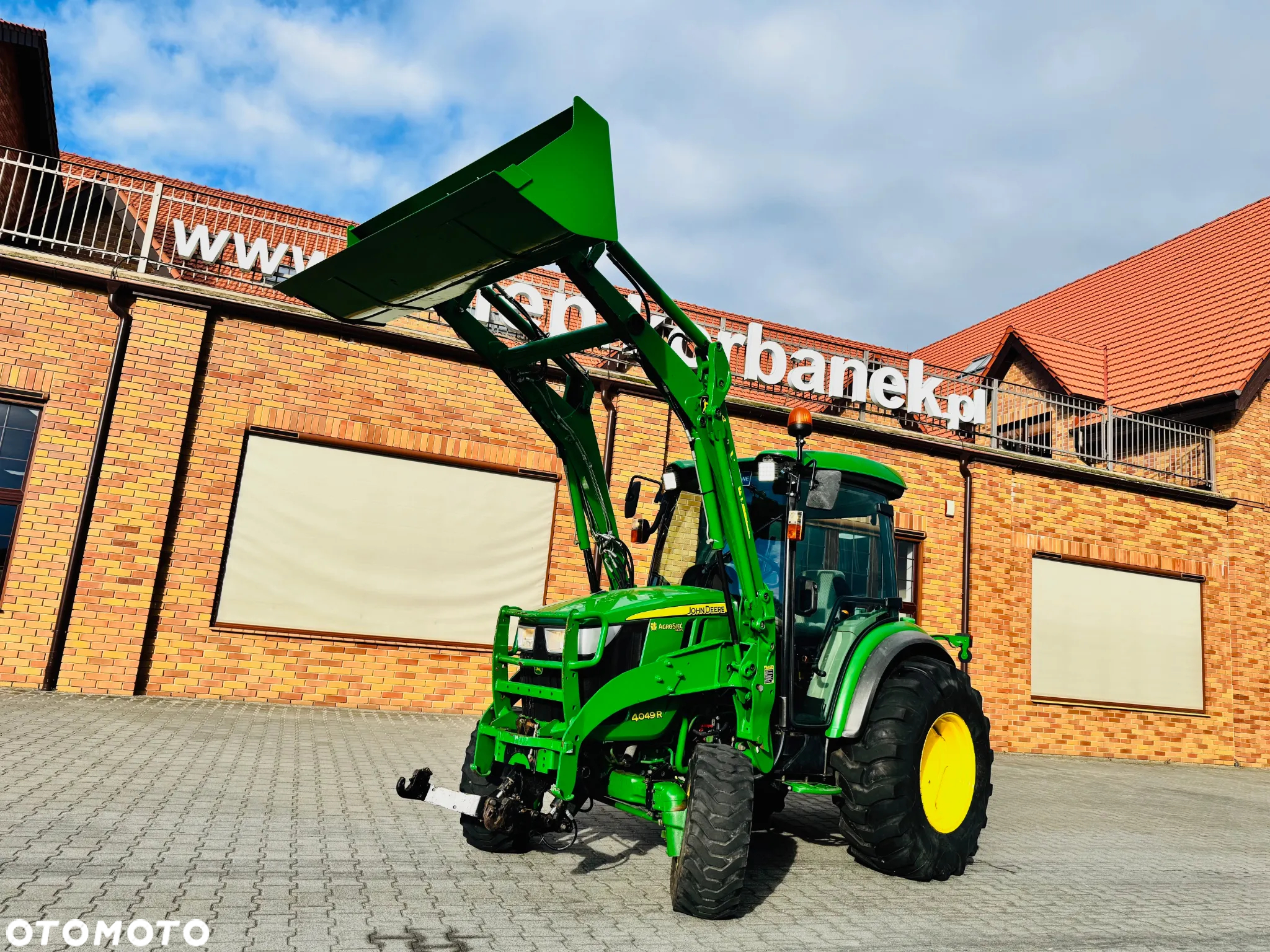 John Deere Seria R 4049R Dostępny od ręki w stanie idealnym - 18