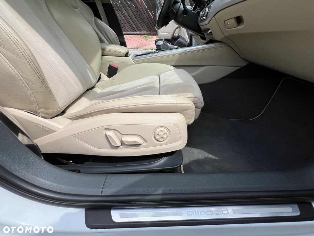 Audi A4 Allroad - 22