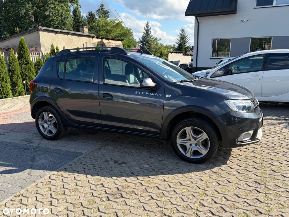 Dacia Sandero Stepway TCe 90 (S&S) Prestige - 4