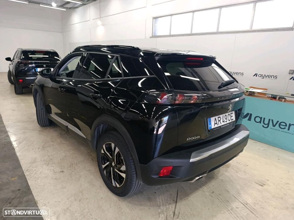 Peugeot 2008 1.2 PureTech Allure - 2