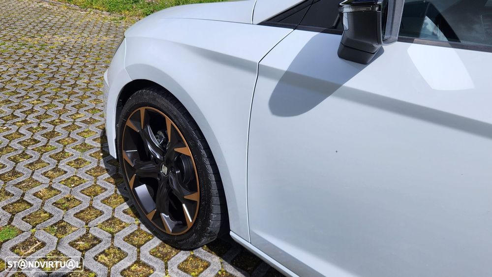 SEAT Leon ST 1.6 TDI Style S/S - 9