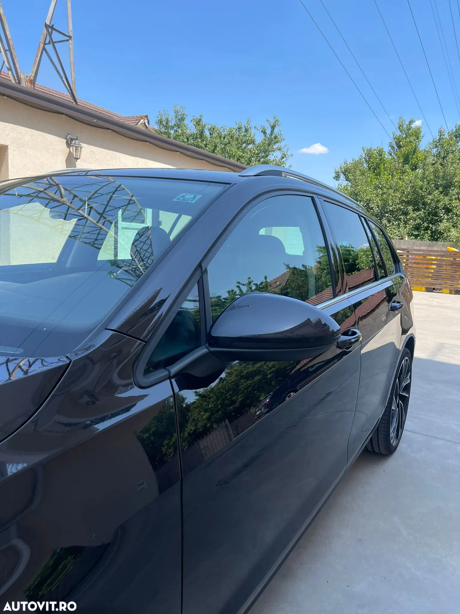 Volkswagen Golf - 8