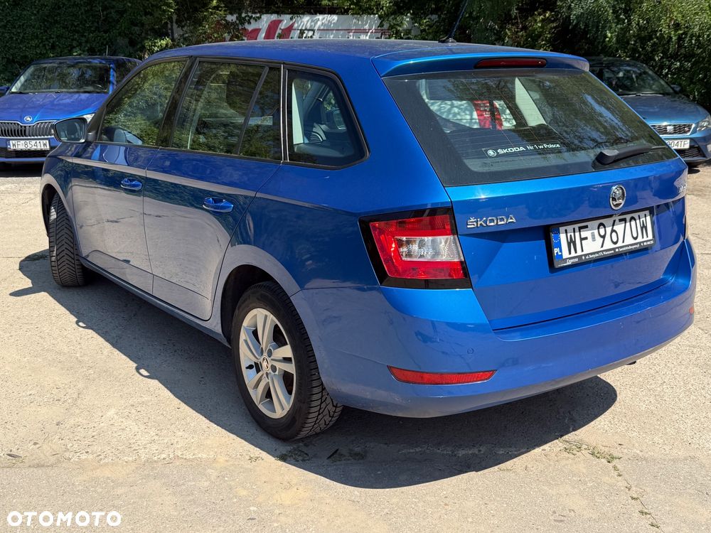 Skoda Fabia - 10