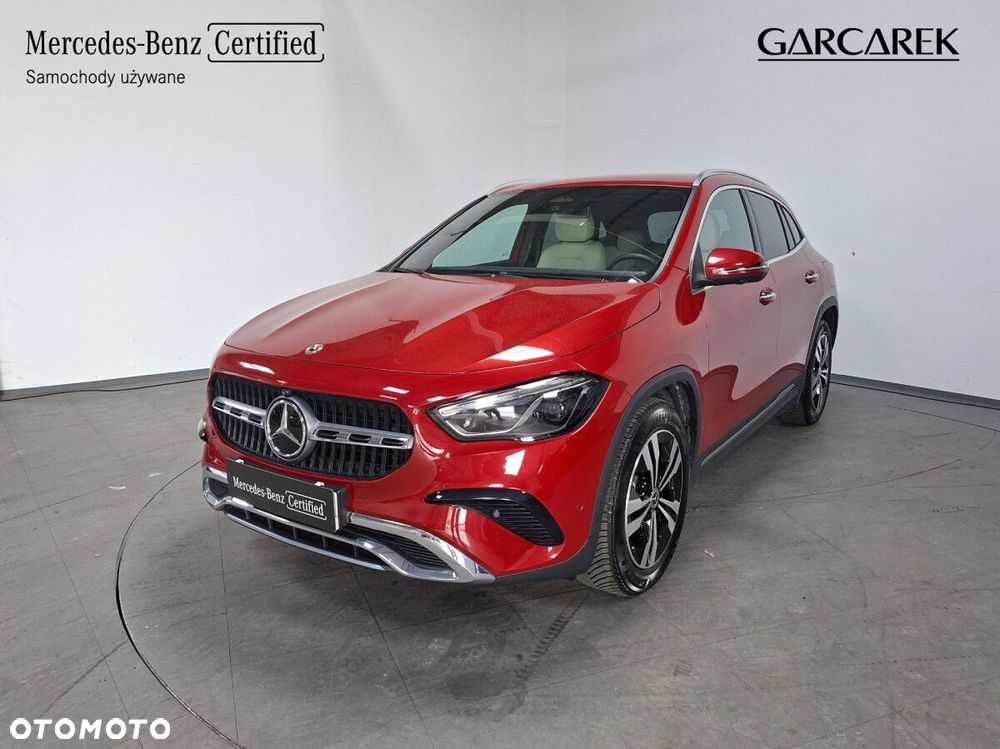 Mercedes-Benz GLA - 2