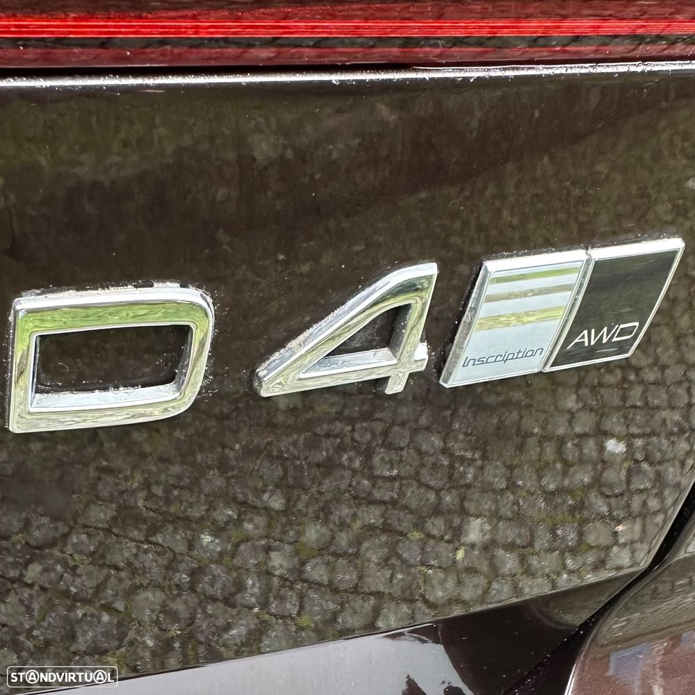 Volvo XC 60 2.0 D4 Inscription AWD Geartronic - 26