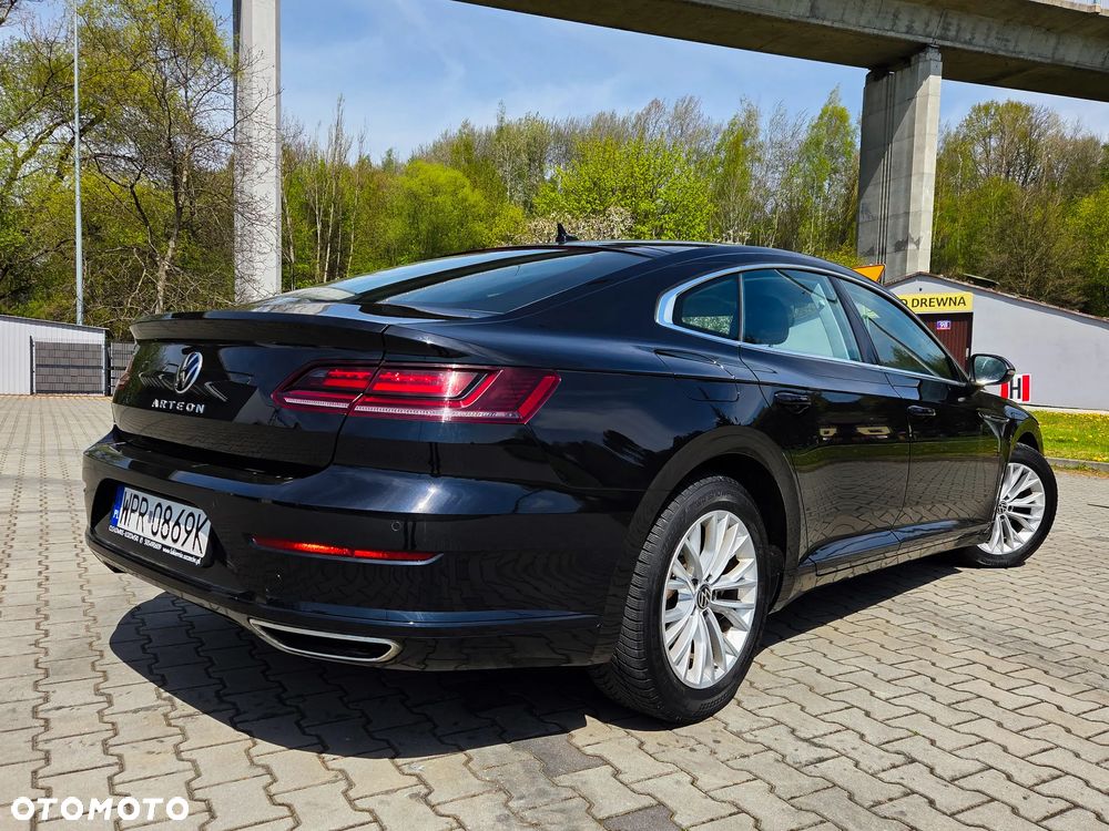 Volkswagen Arteon 2.0 TSI Essence DSG - 17