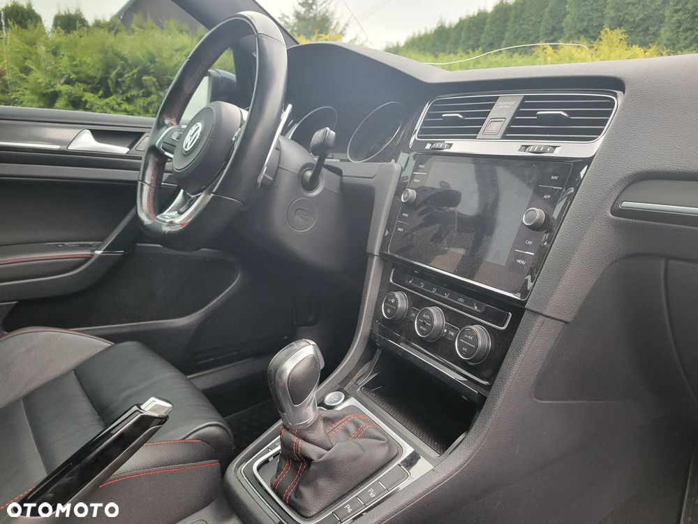 Volkswagen Golf GTI BlueMotion Technology DSG - 17