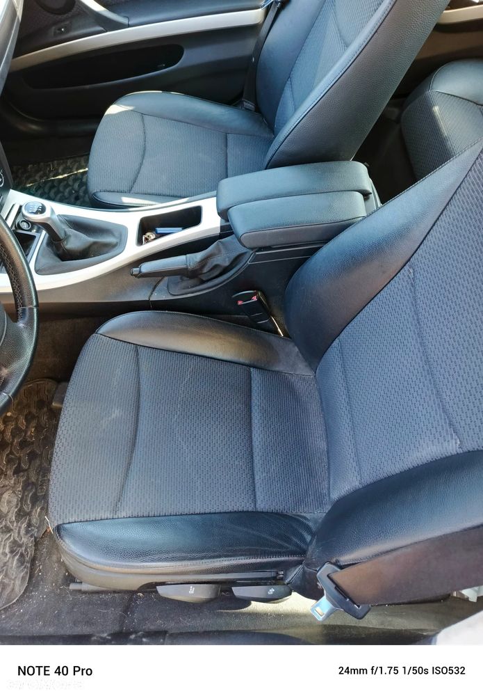 BMW Seria 3 320i Edition Exclusive - 7