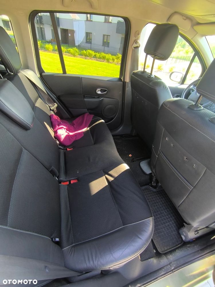Renault Modus 1.2 16V Alize - 10