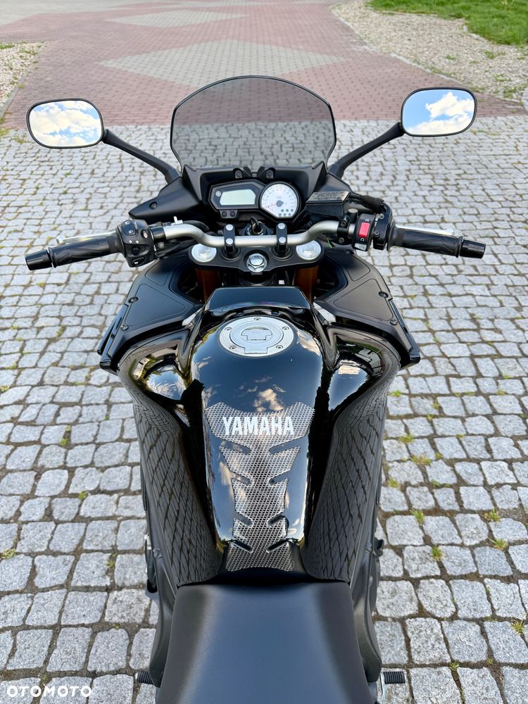 Yamaha FZ8 - 23