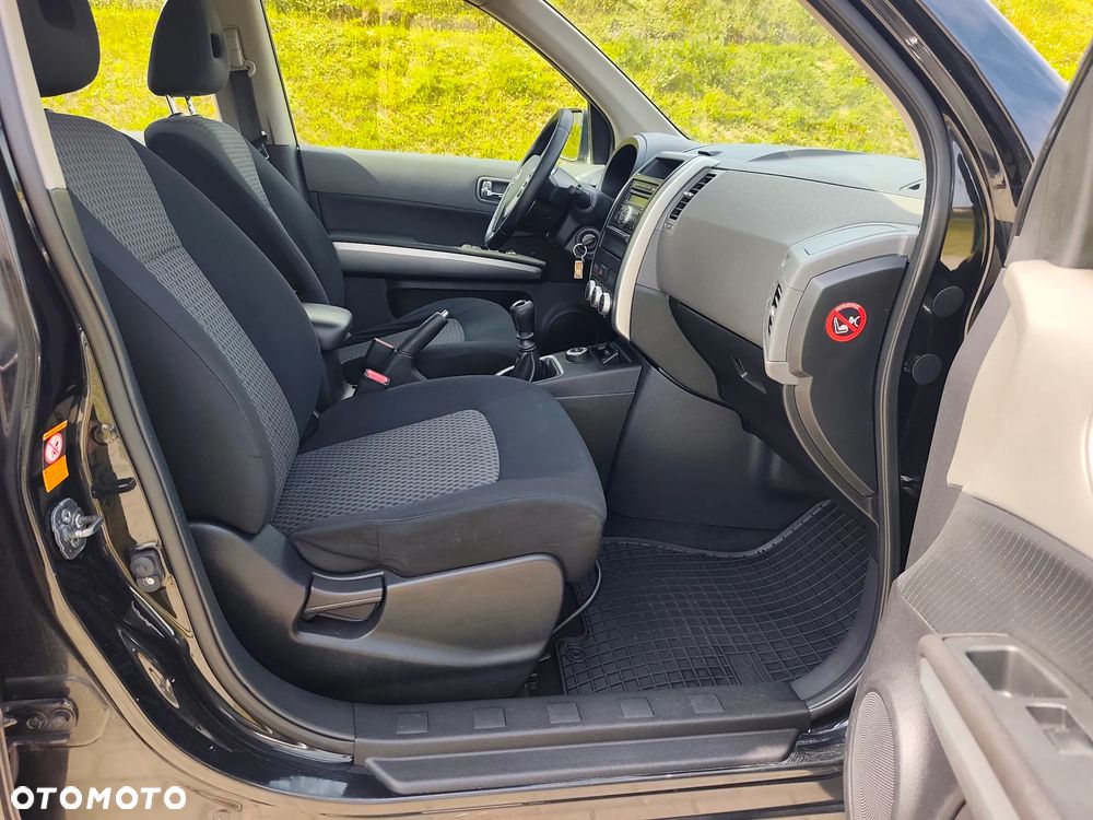 Nissan X-Trail 2.0 dCi SE - 8