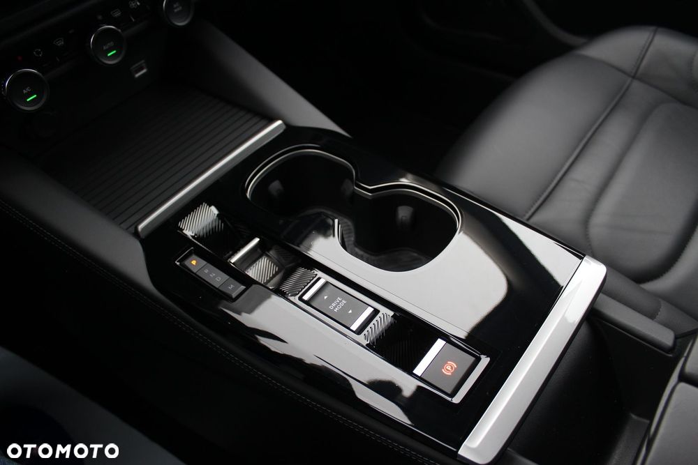 Citroën C5X 1.2 PureTech Shine EAT8 - 10