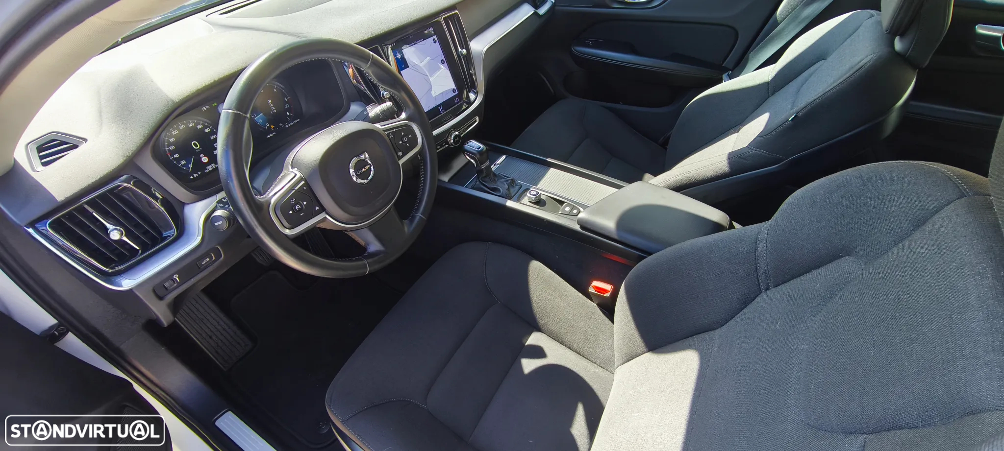Volvo V60 2.0 D3 Momentum Geartronic - 7
