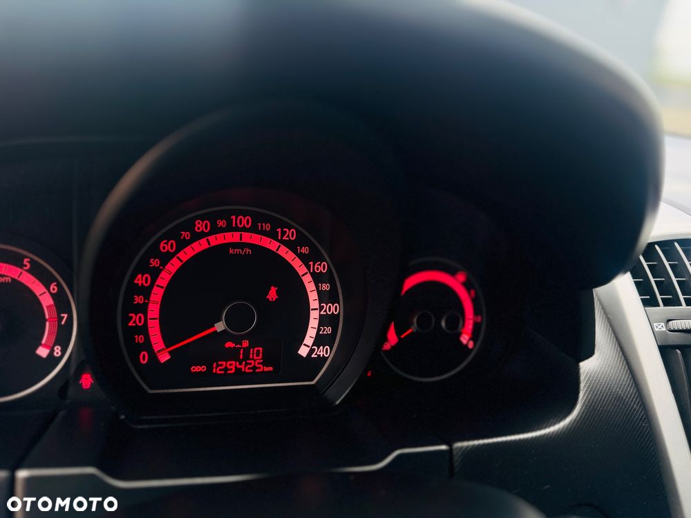 Kia Ceed 1.4 CVVT Dream-Team Edition - 12