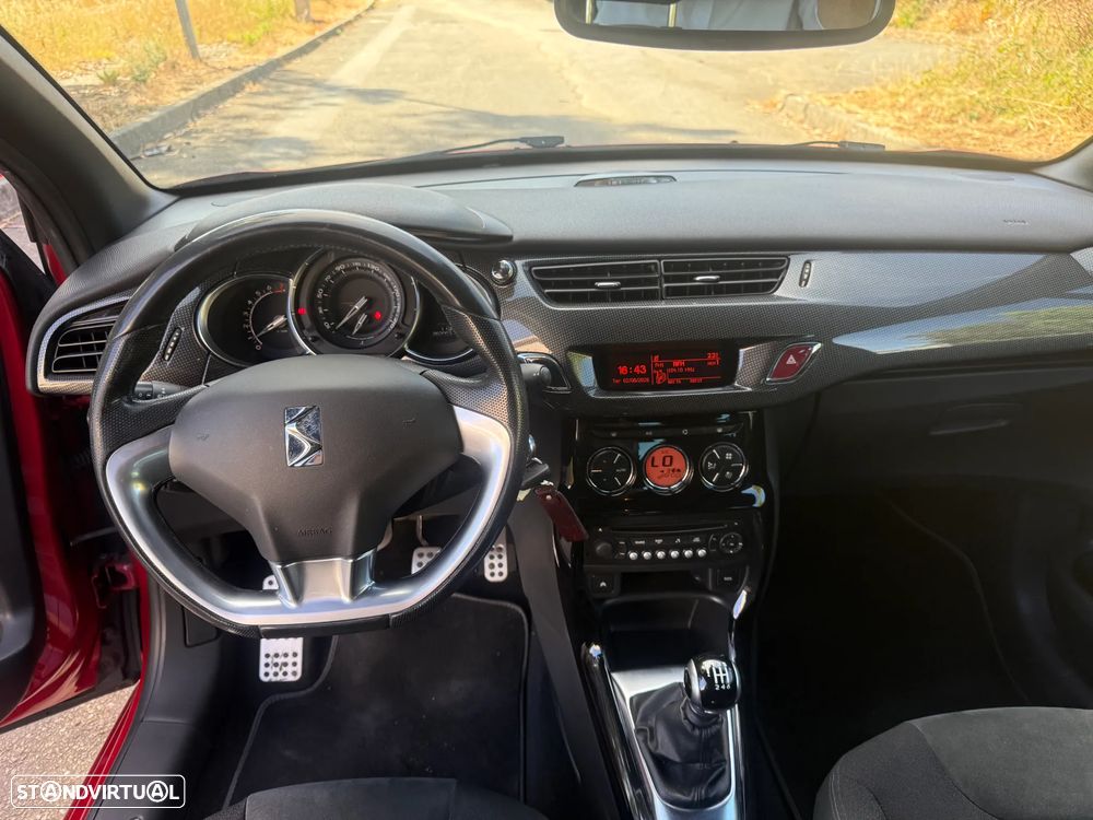 Citroën DS3 1.6 THP Sport Chic - 16