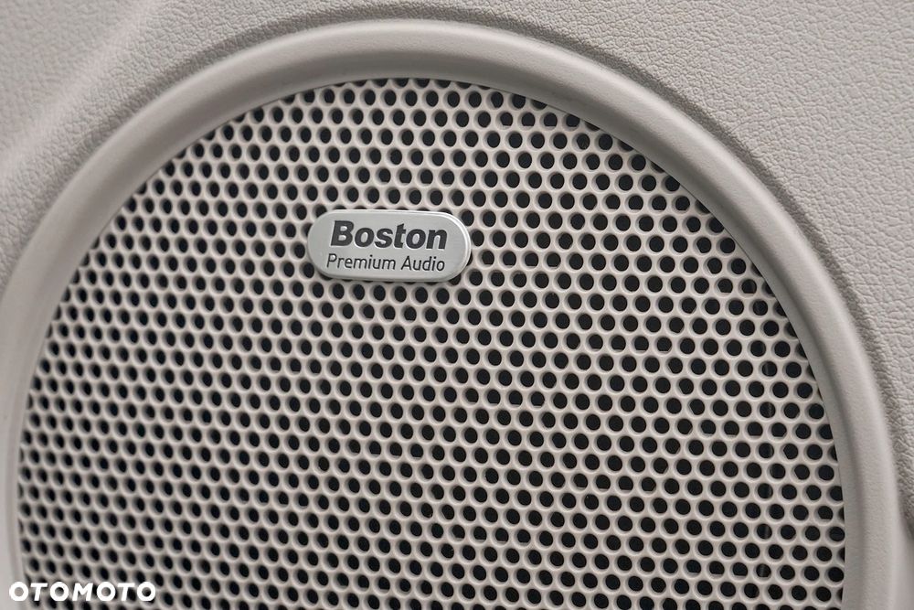 Jeep Commander 3.0 CRD DPF Automatik Overland - 19