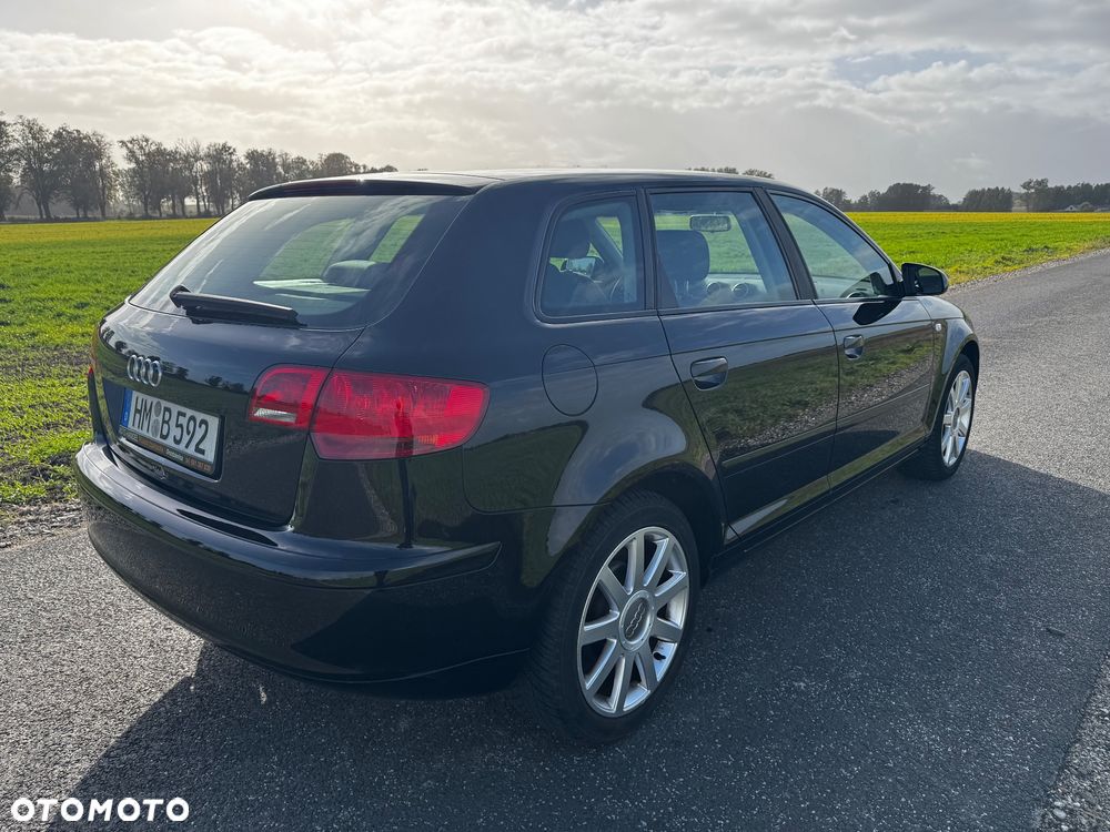 Audi A3 Sportback - 17