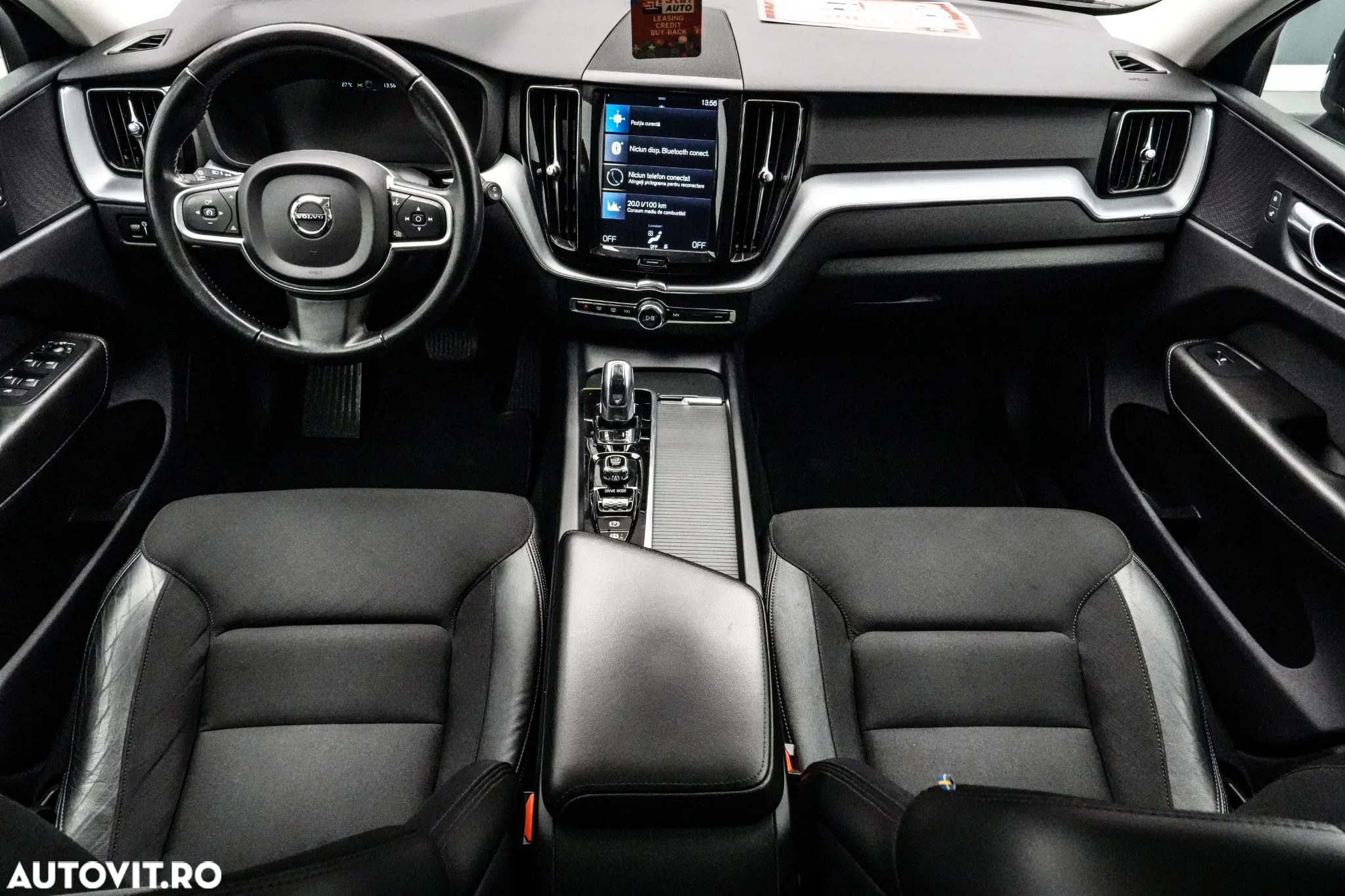 Volvo XC 60 T8 Twin Engine AWD Momentum Pro - 8