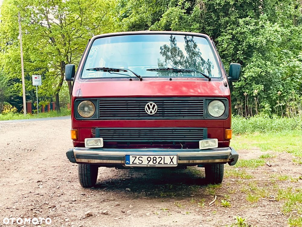 Volkswagen Transporter Caravelle CL 255 592/Z04 - 10