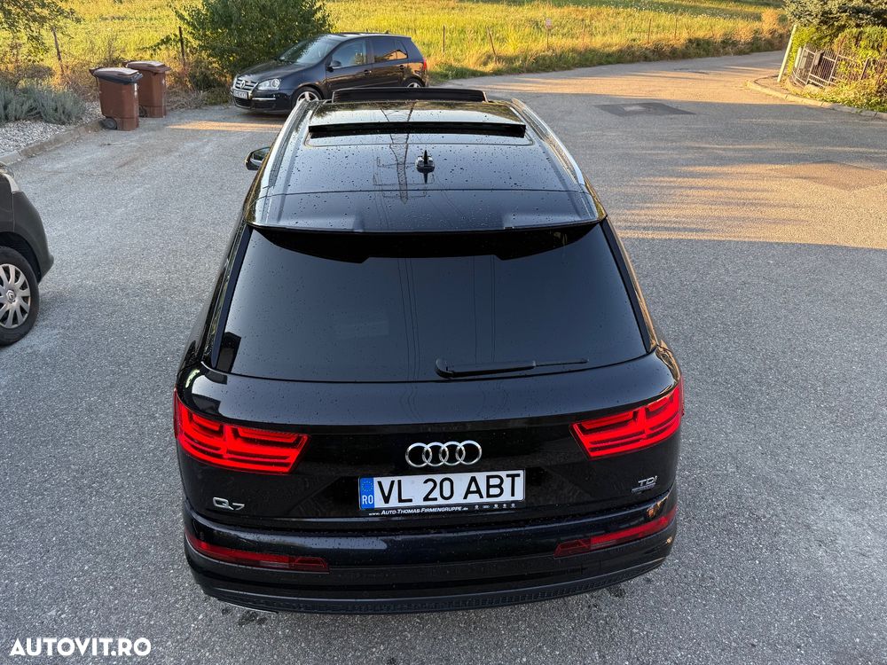 Audi Q7 - 7