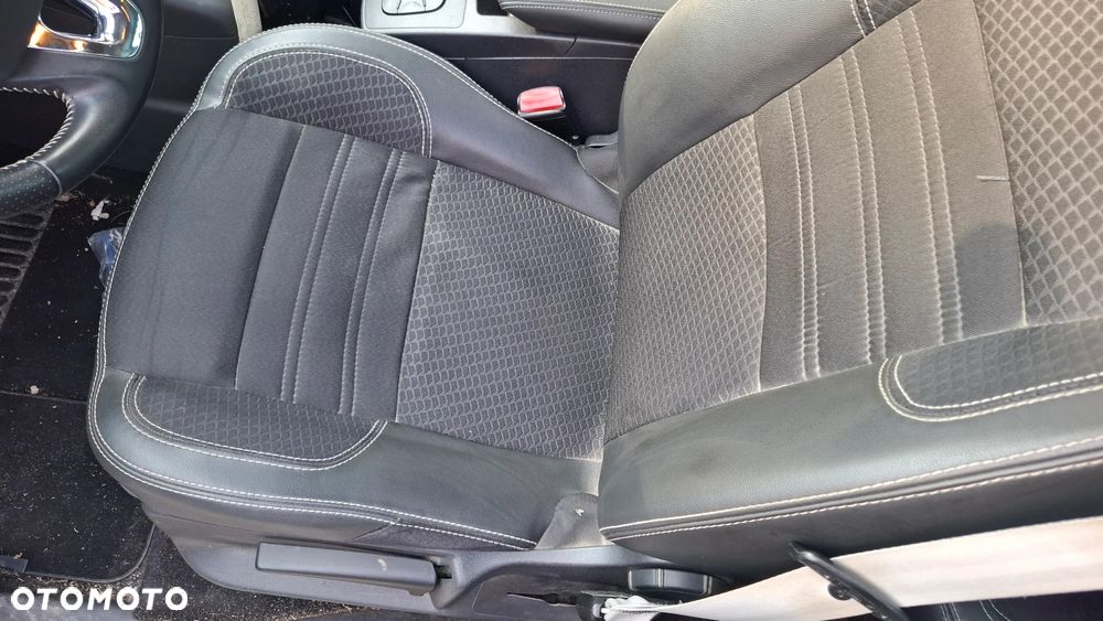 Renault Scenic - 12