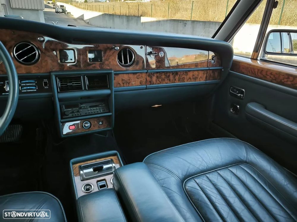 Rolls Royce Silver Spur - 20