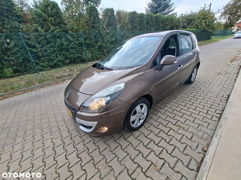 Renault Scenic 1.6 16V 110 Authentique - 28