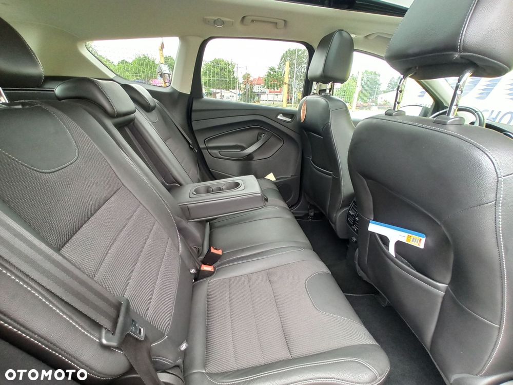 Ford Kuga - 11