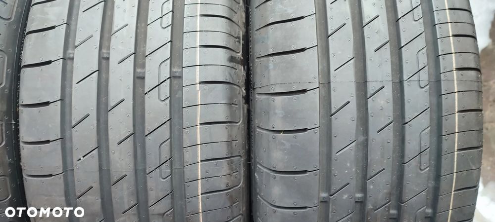 Opony Letnie GoodYear Efficient Grip 215/55/18 95H 2022r 4x7,8mm Demo Ideał !! Komplet Starogard Gdański - 3