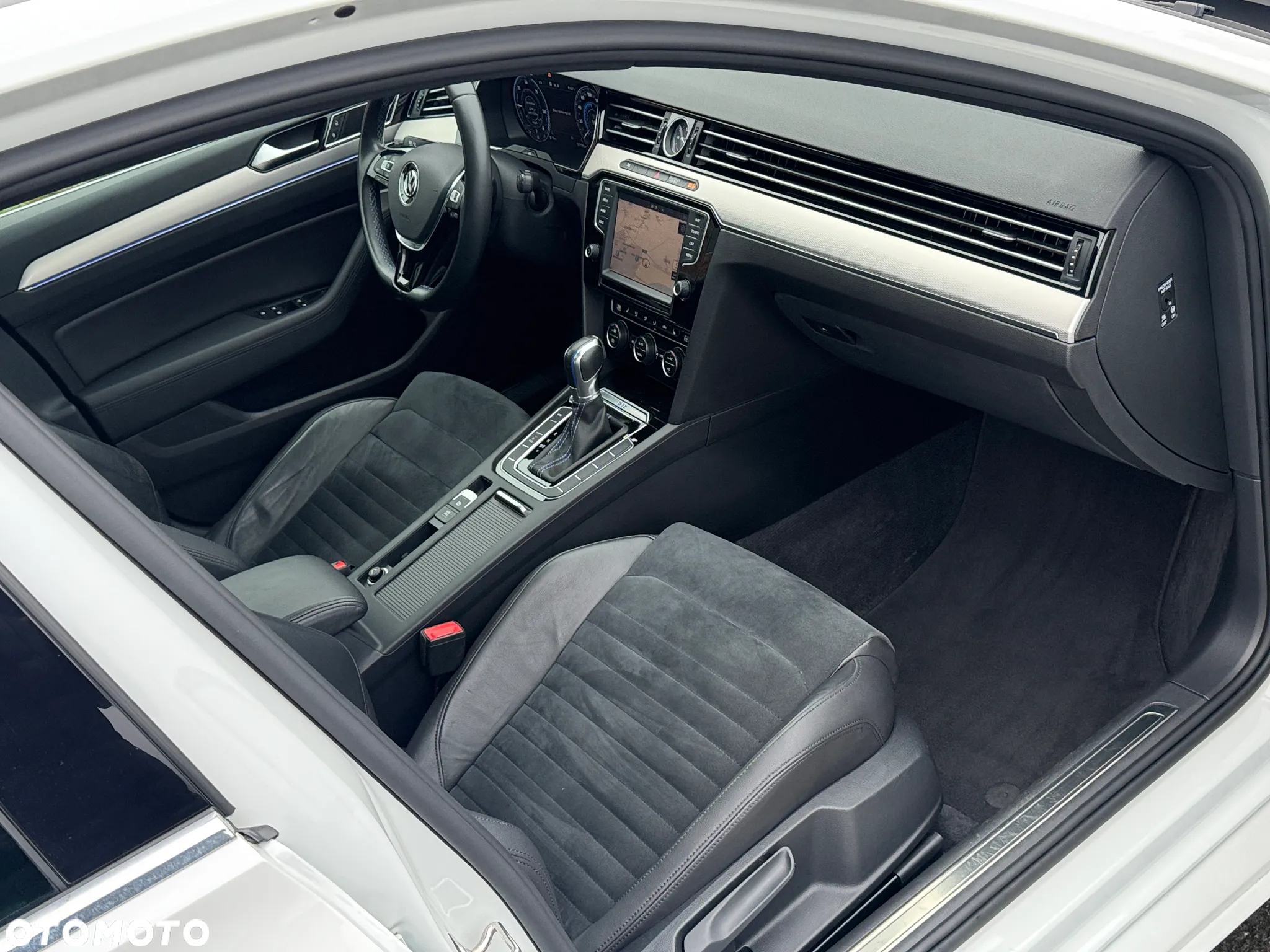 Volkswagen Passat 1.4 TSI Plug-In-Hybrid GTE - 8