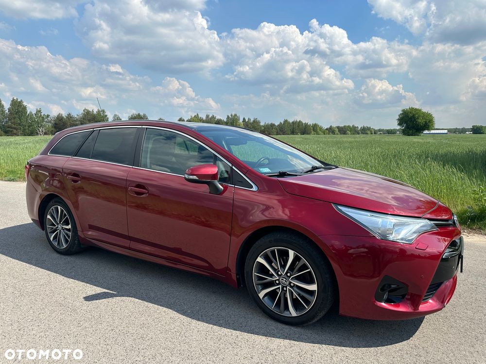 Toyota Avensis 2.0 Prestige MS - 10