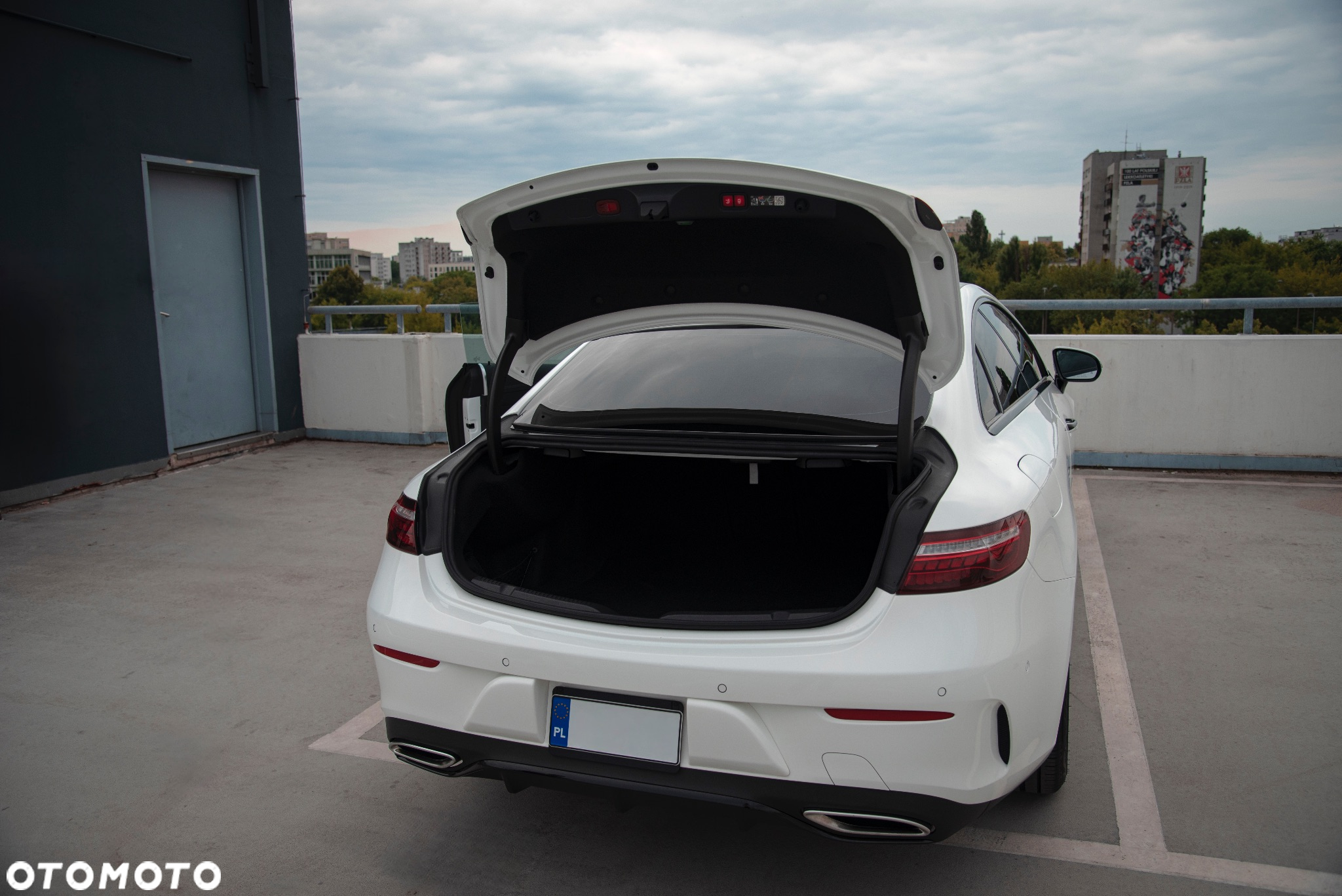 Mercedes-Benz Klasa E - 17