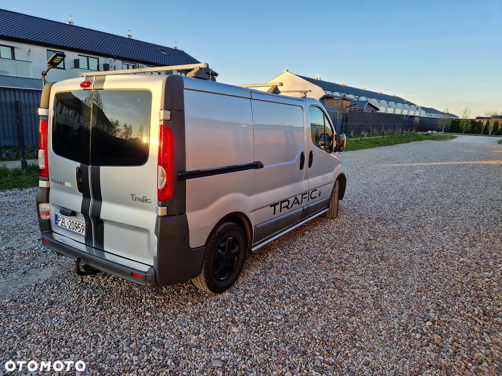 Renault Trafic - 19