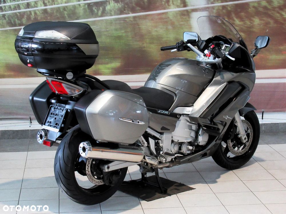 Yamaha FJR - 5