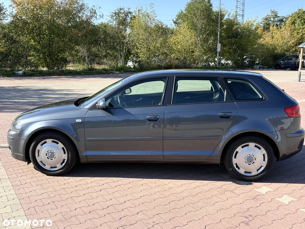Audi A3 Sportback - 6